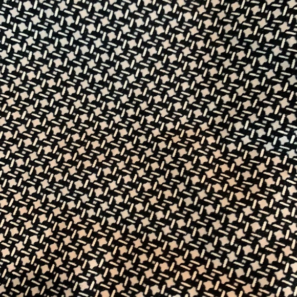 NAUTICA Shorts. Size 30.  Inseam 9” - Picture 4 of 7